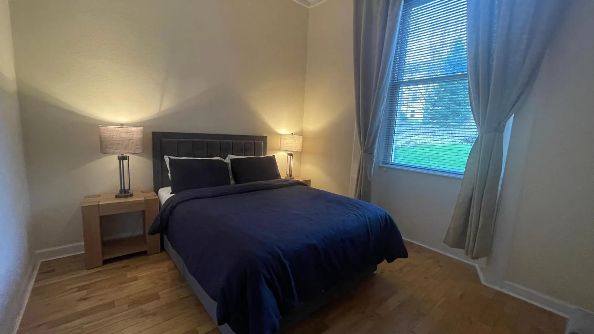 City Apartment Edinburgh